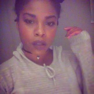 Meet your Posher, Kiki