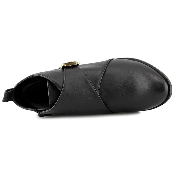 Pointed Toe Monk Buckle Boots - Picture 3 of 4