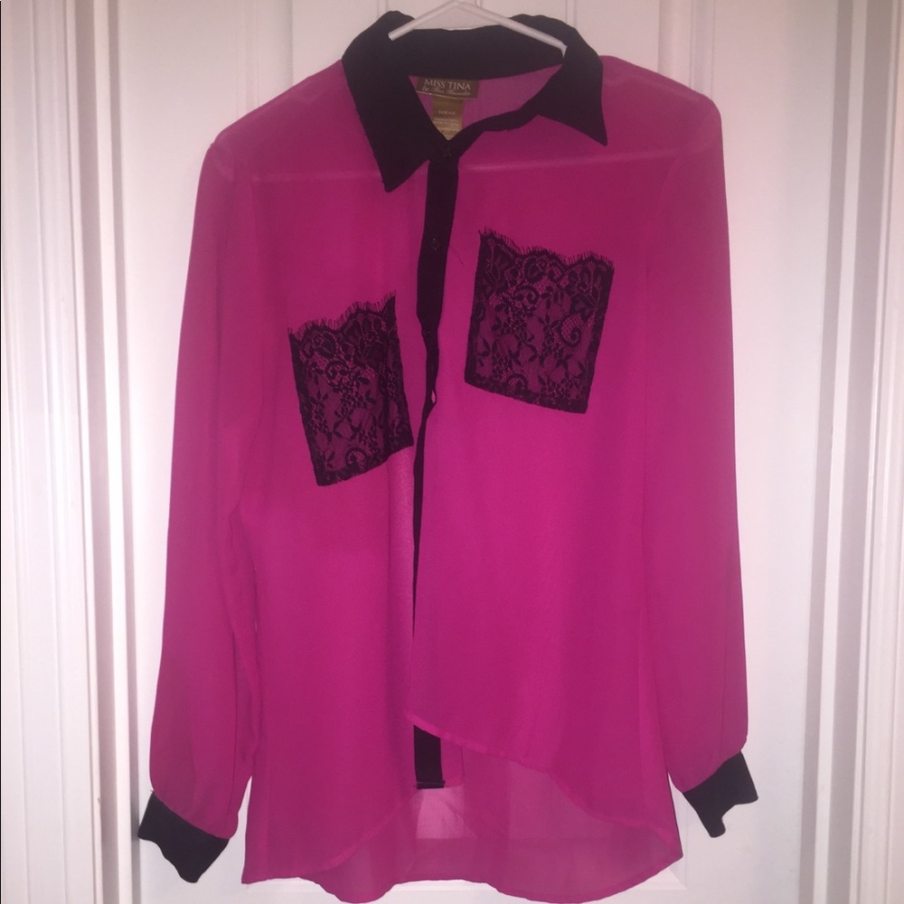 Pink blouse with the cutest details