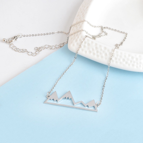 Jewelry - Silver Mountain Range Necklace
