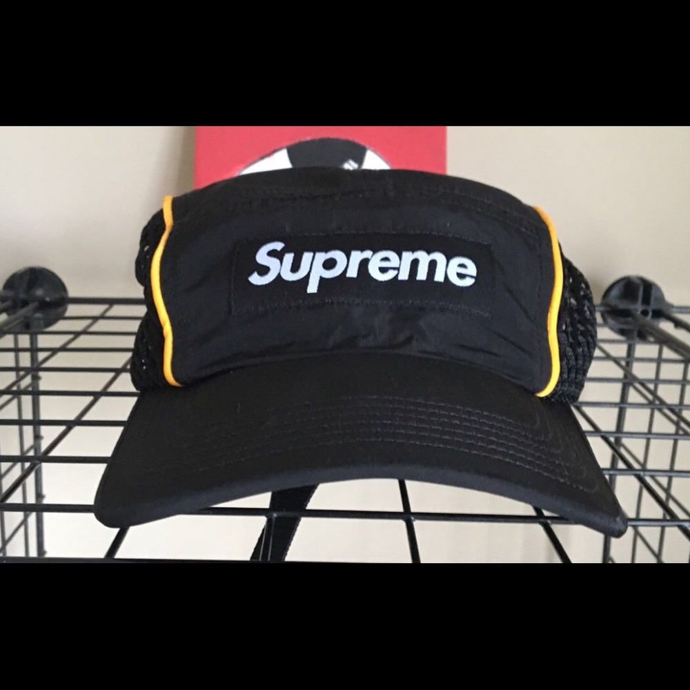 Supreme race hat