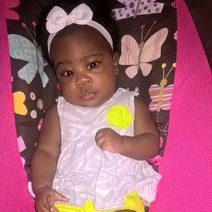 Meet your Posher, Yolanda