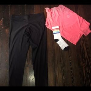 Vs pink ultimate Legging large w/ tee and sock