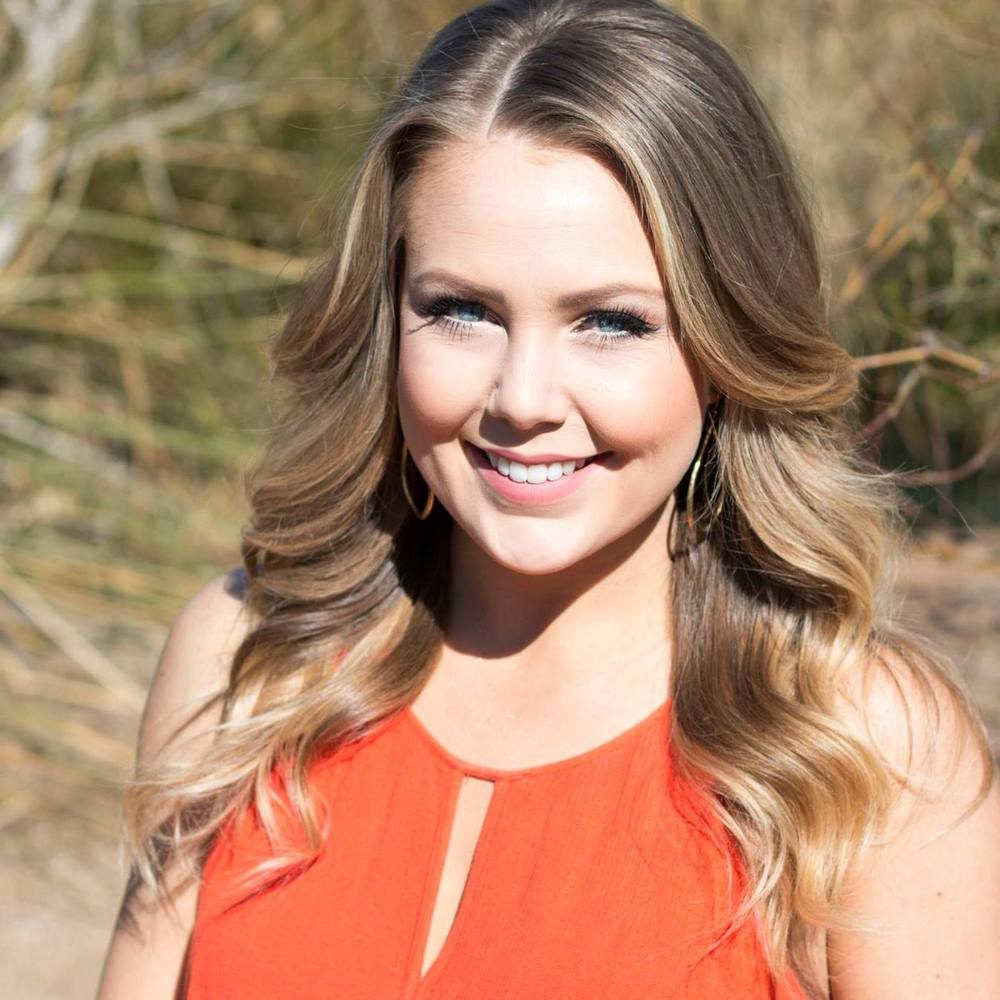 Meet your Posher, Jacqueline