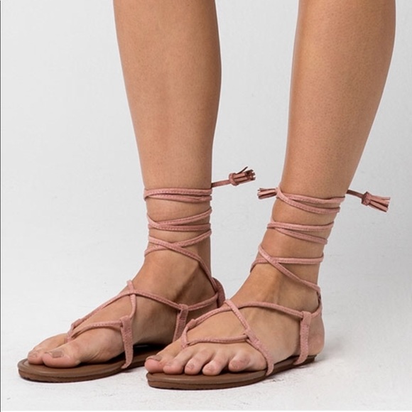 Rose Lace Up Gladiator Sandal - Picture 3 of 6