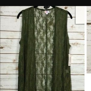 Small NWT lace LuLaRoe Joy