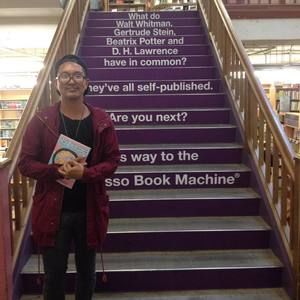 Meet your Posher, V.j.