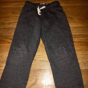 Old navy boys 5 dark gray sweat pant
