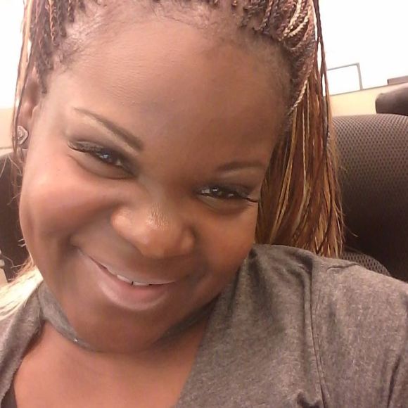 Meet your Posher, Dadriea - Picture 1 of 1