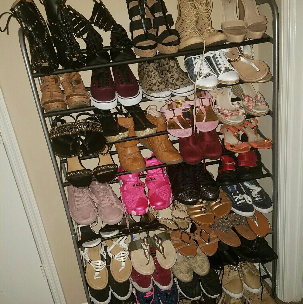SO MUCH MORE TO COME 😃💕👢👡👠👟