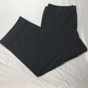 Investments Black w/ White Pinstripe Dress Capris