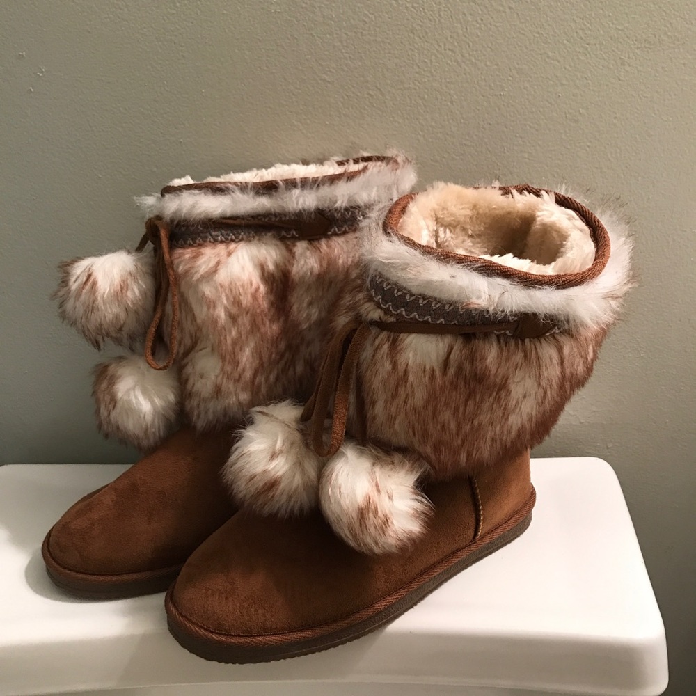 Brown fur lined boots