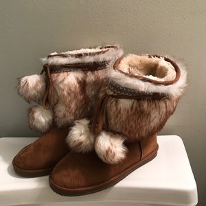 Brown fur lined boots