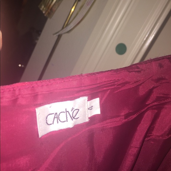 Red beaded evening gown - Picture 5 of 6