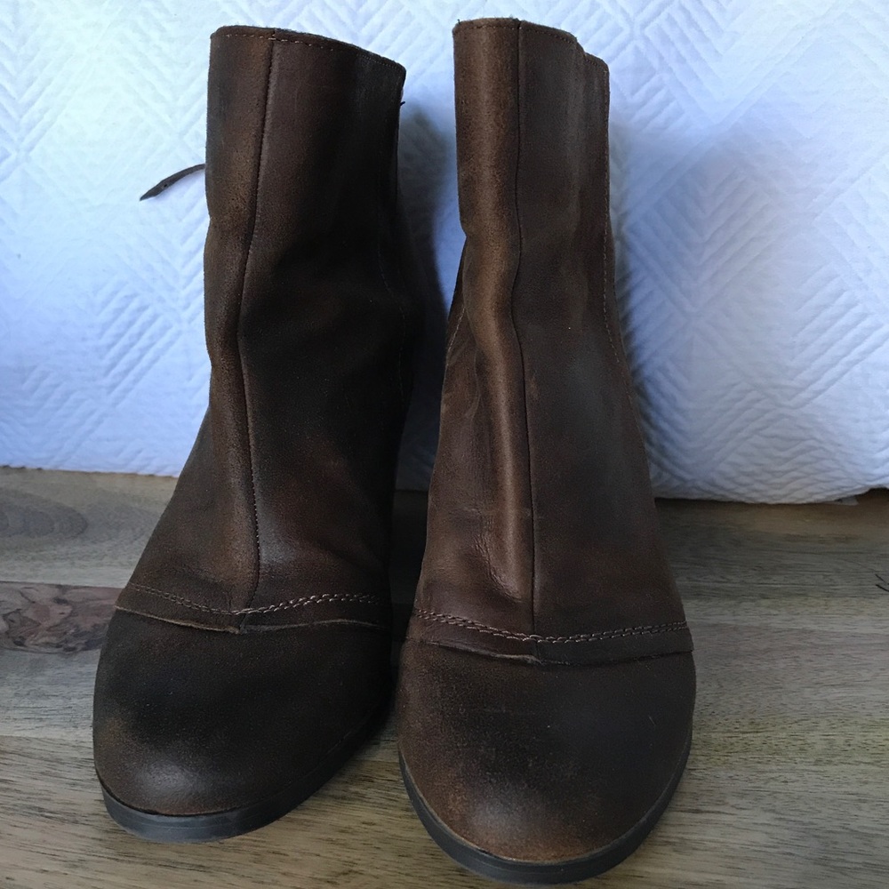 Bar III Booties Chocolate Brown Leather