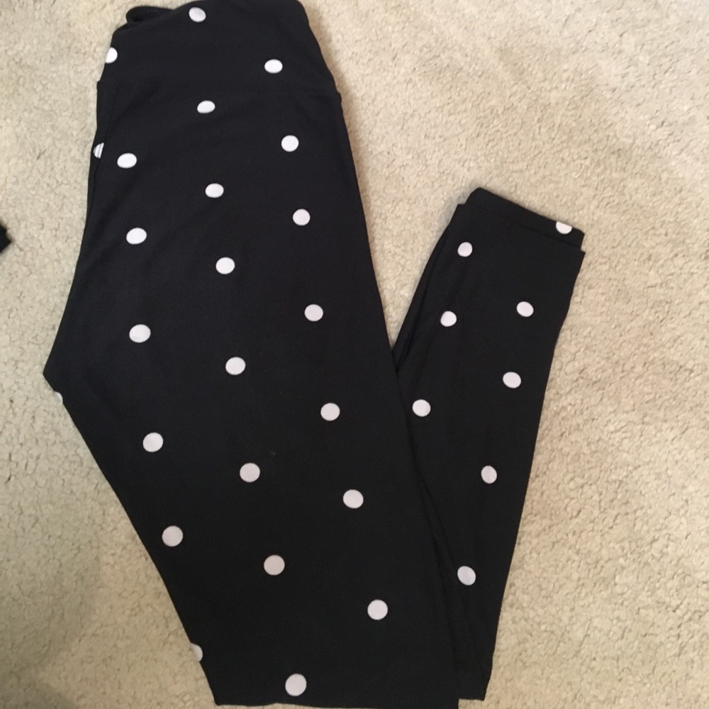 Polka dot leggings