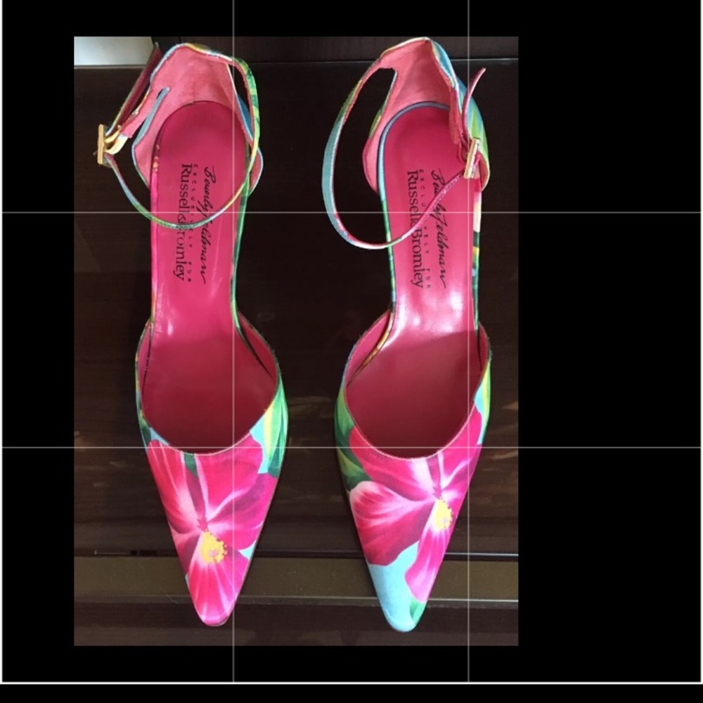 BEVERLY FELDMAN HEELS - Russell & Bromley