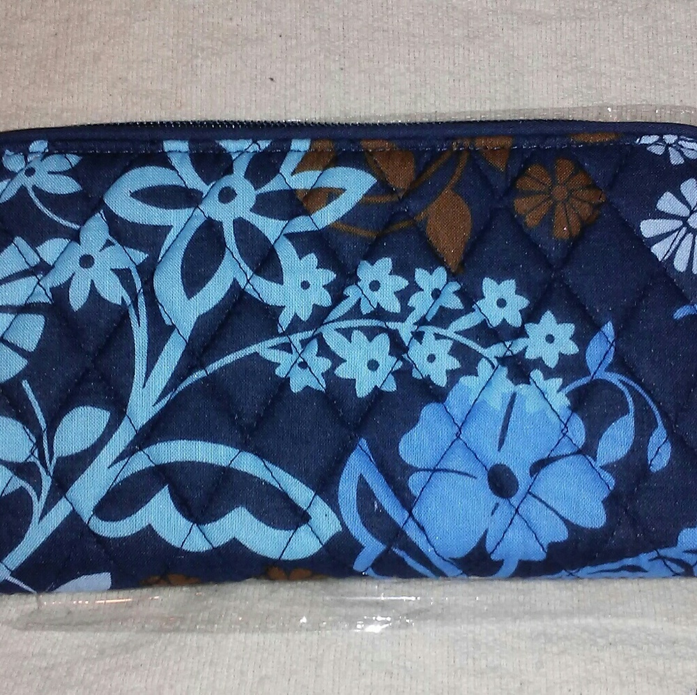 NWT Vera Bradley RFID Accordion Wallet Java Floral