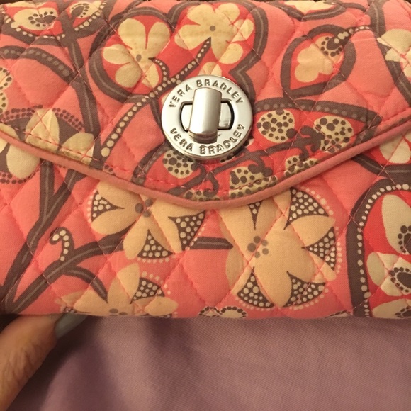 Vera Bradley wristlet in Pink and Brown - Picture 1 of 4