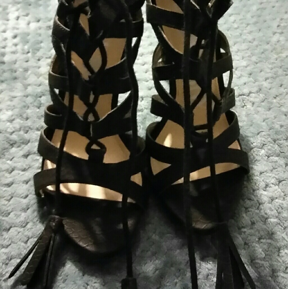 Sam Libby heels