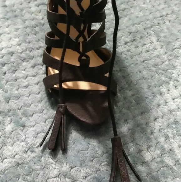 Sam Libby heels - Picture 4 of 4