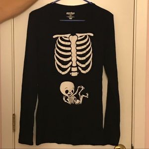 Cute Halloween maternity shirt!