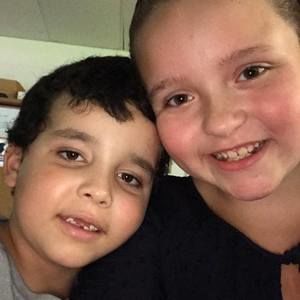 Meet your Posher, Mia