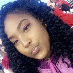 Meet your Posher, Catherine