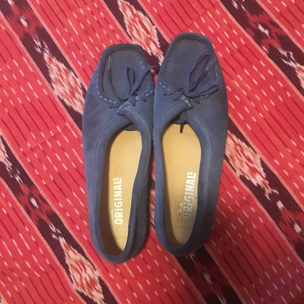 Blue suede Clarks Originals