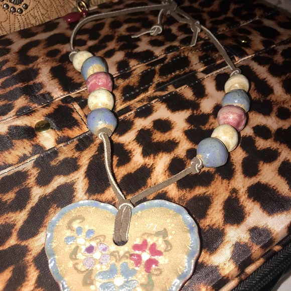 Vintage Chunky Heart Necklace - Picture 2 of 2