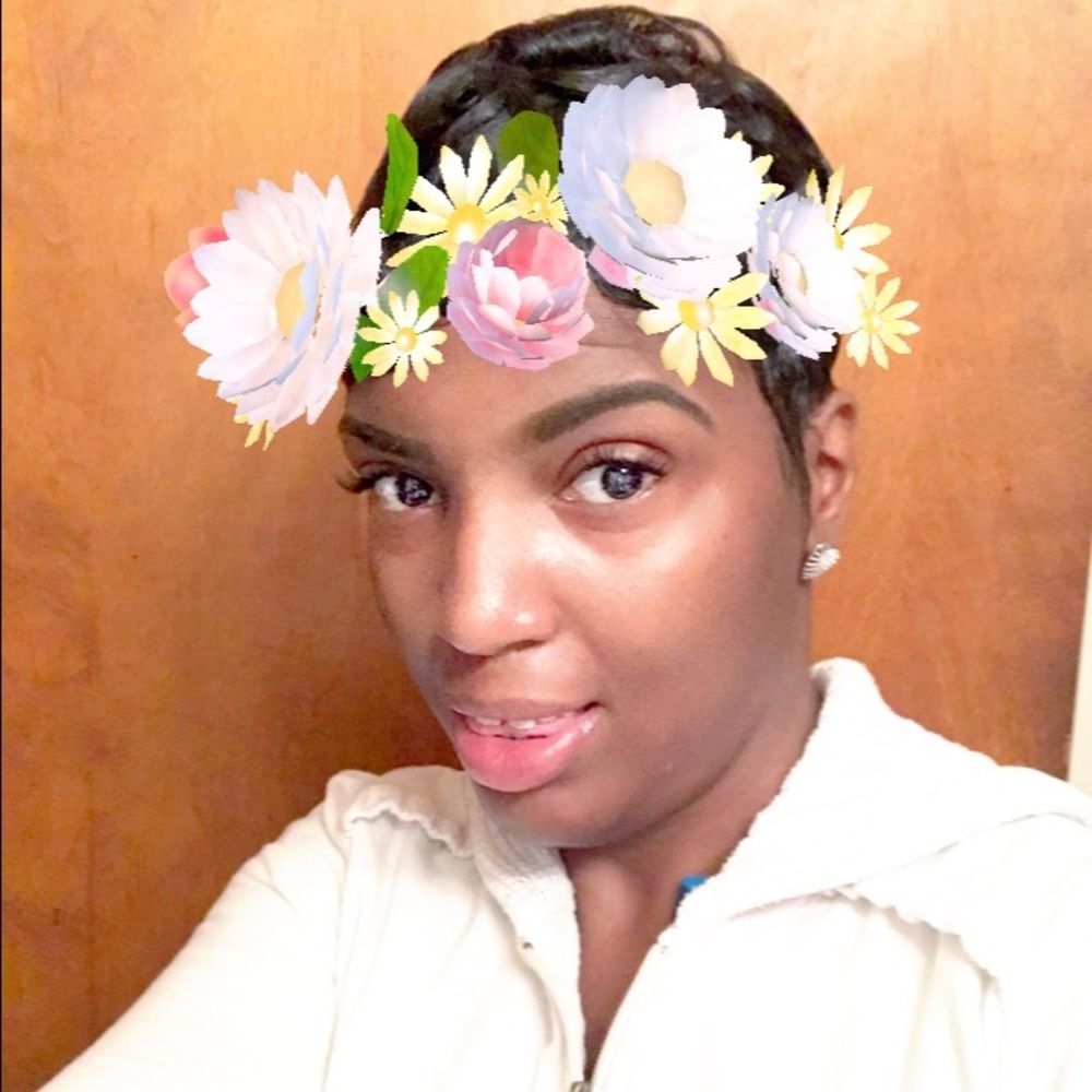 Meet your Posher, Ramonia