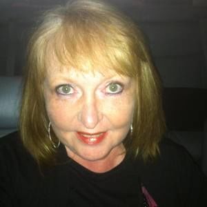 Meet your Posher, Holly