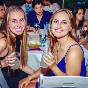 Meet your Posher, Sierra