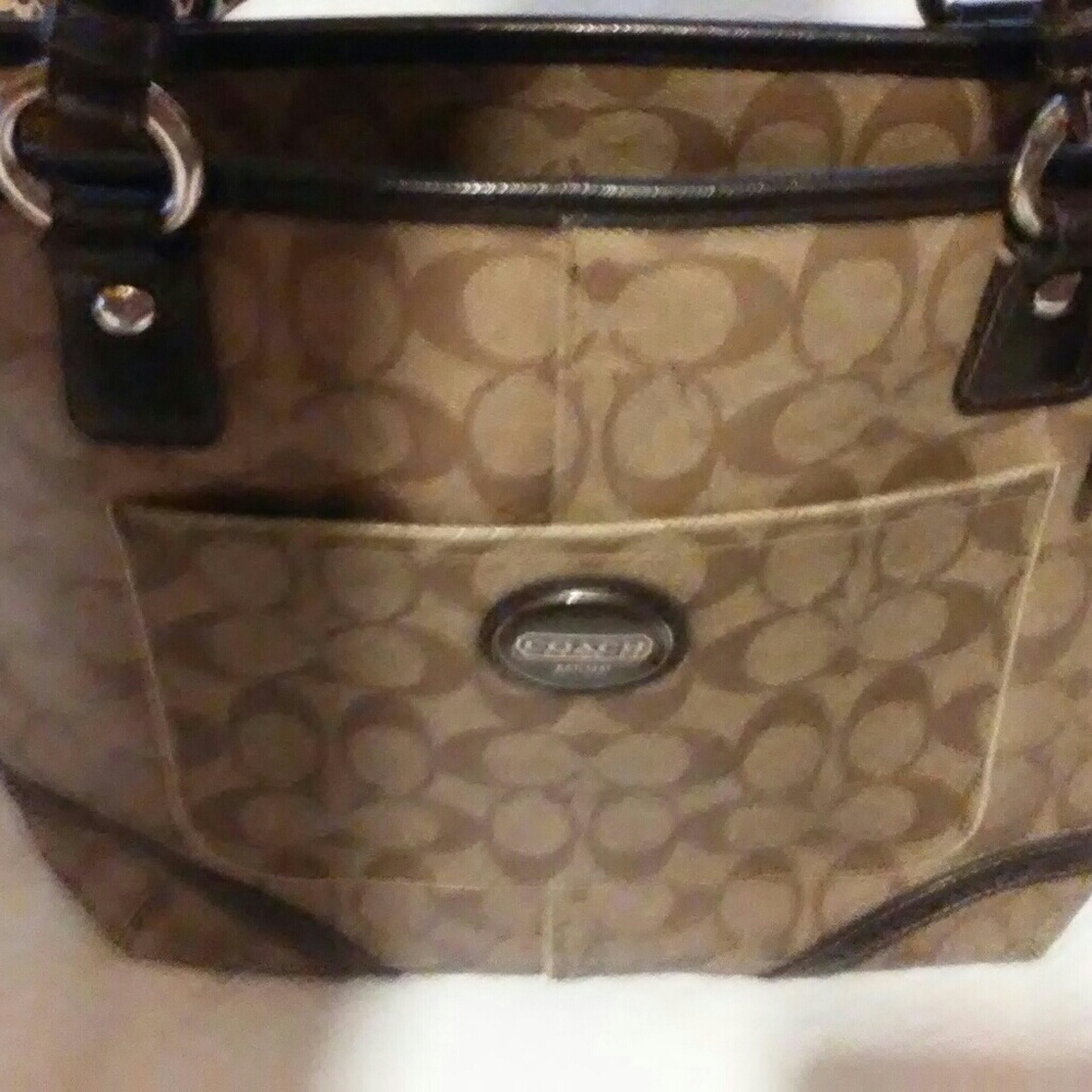 Coach Heritage Signature C Tote