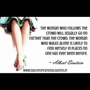 Meet your Posher, Leigh