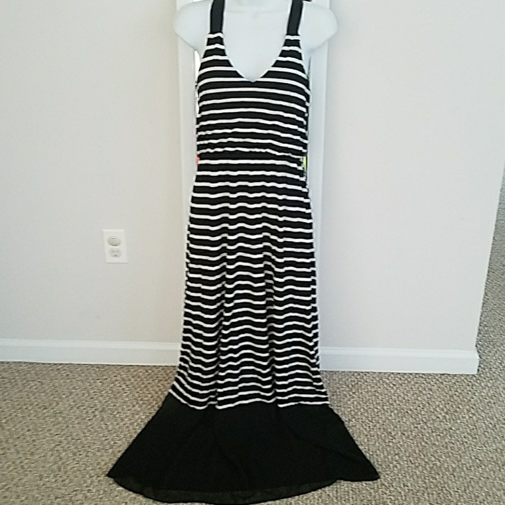 Small Express Maxi Dress with sheer detail