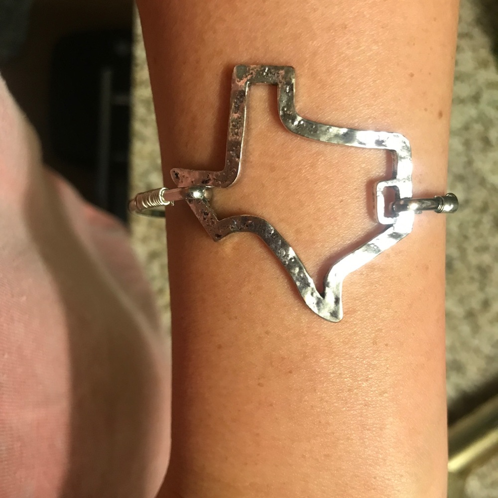 Sterling silver Texas bracelet. Never worn.