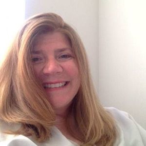 Meet your Posher, Elaine
