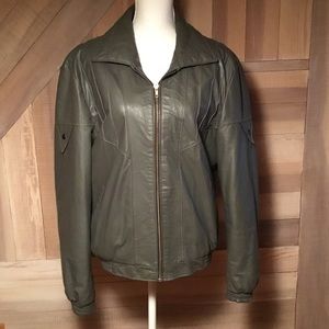 MENS GRAY LEATHER JACKET EUC