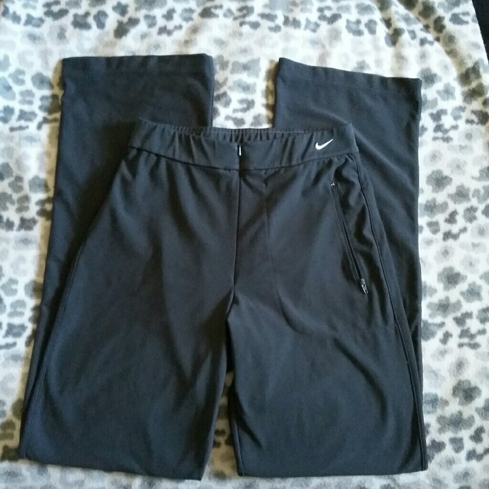 Nike Stretch Pants