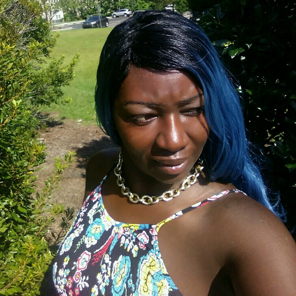 Meet your Posher, Charita