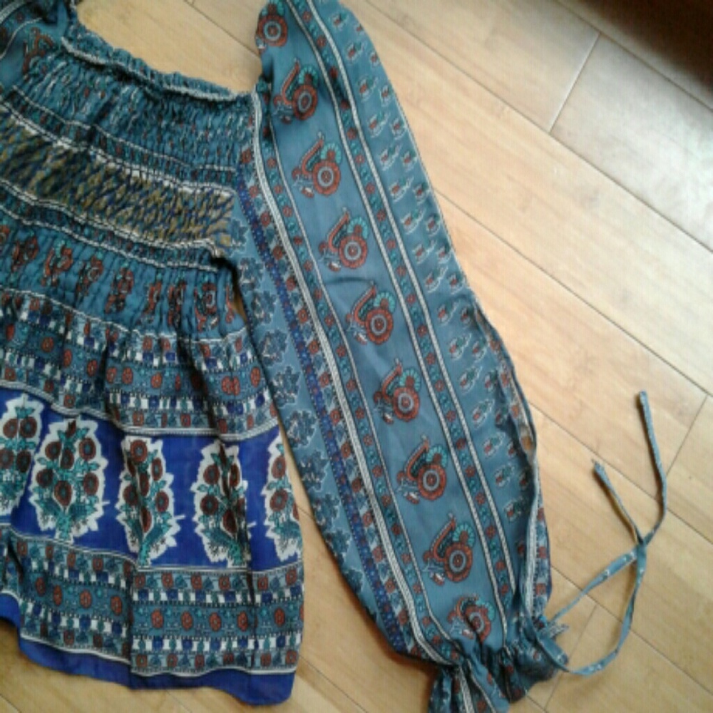 Long Sleeve Peasant Top