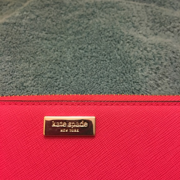 Kate Spade Wallet - Picture 2 of 3