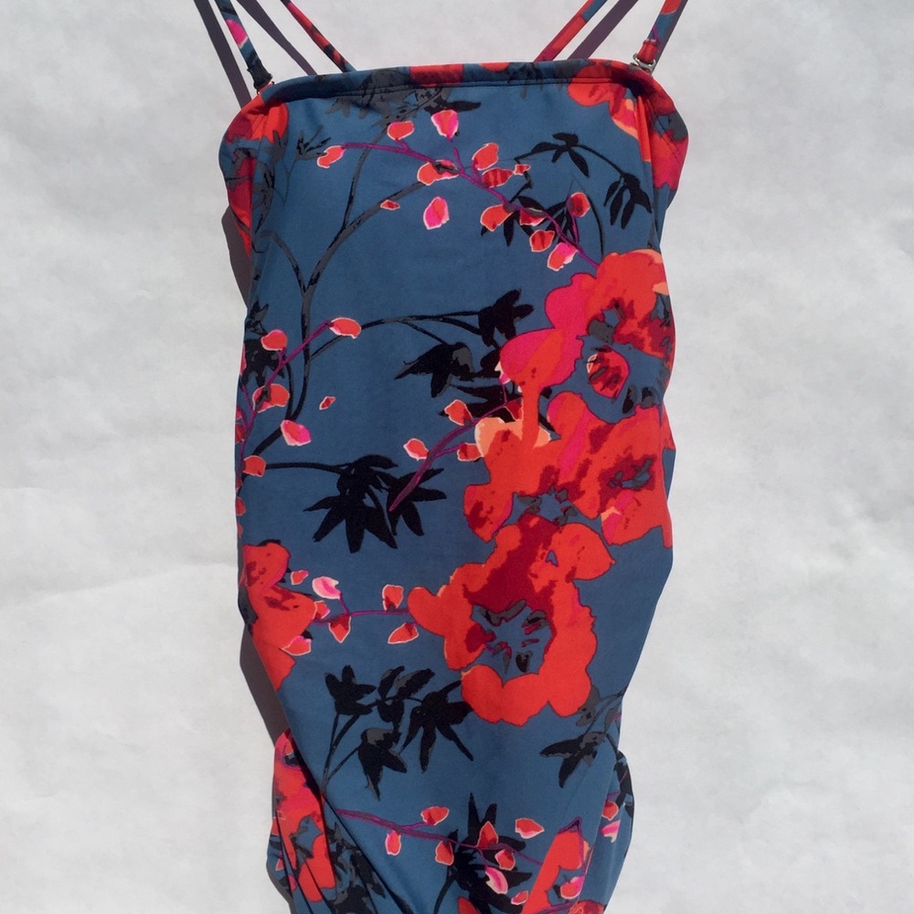 Hapari Oriental Poppy Tankini Set