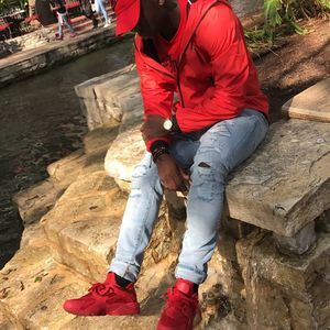 Meet your Posher, Donavan