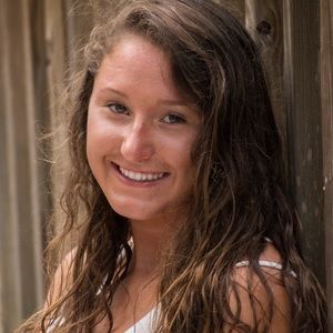 Meet your Posher, Raegan