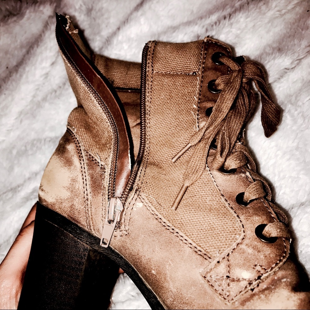 PERFECT Heeled boots - Picture 3 of 6