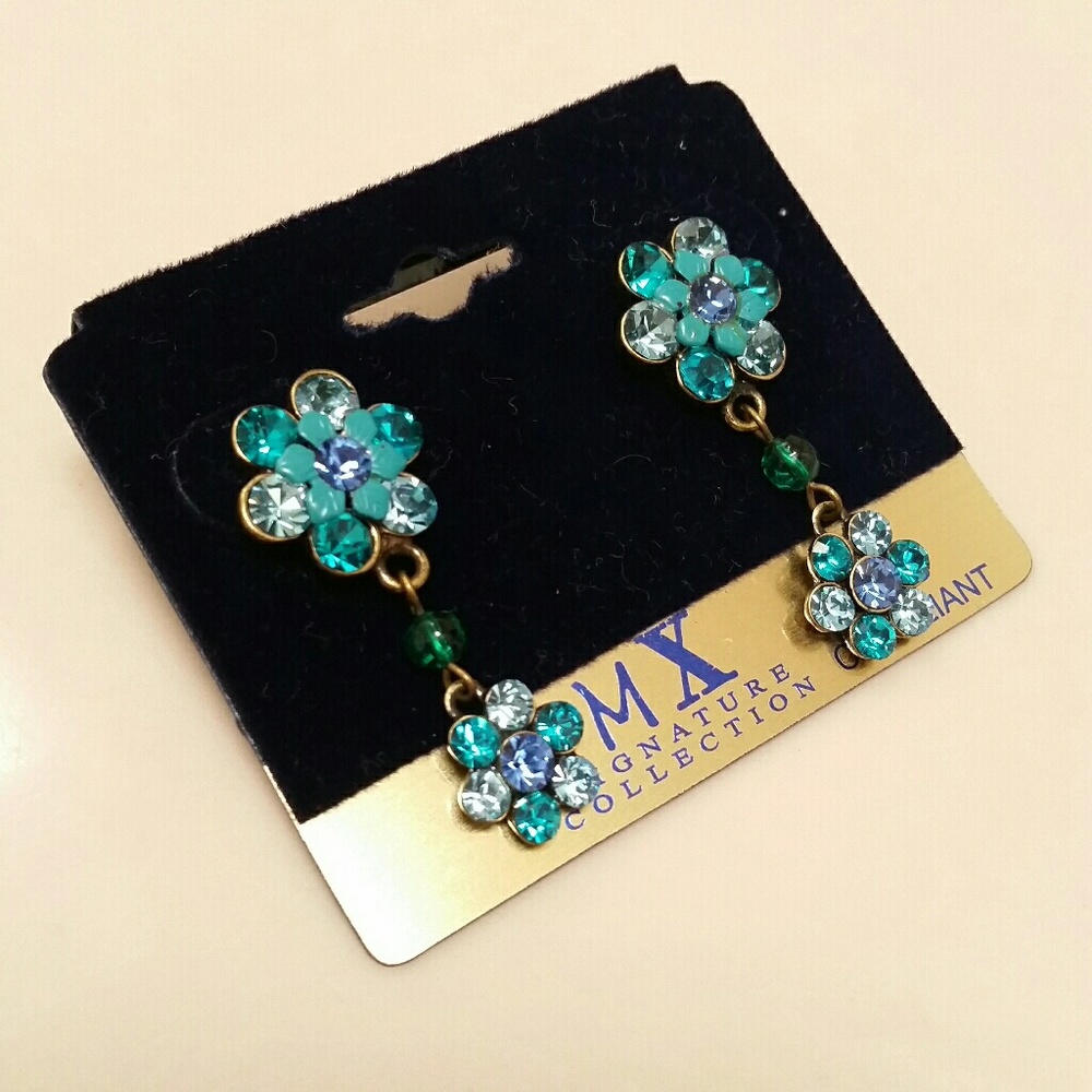 🆕 Gorgeous blue&green floral earrings