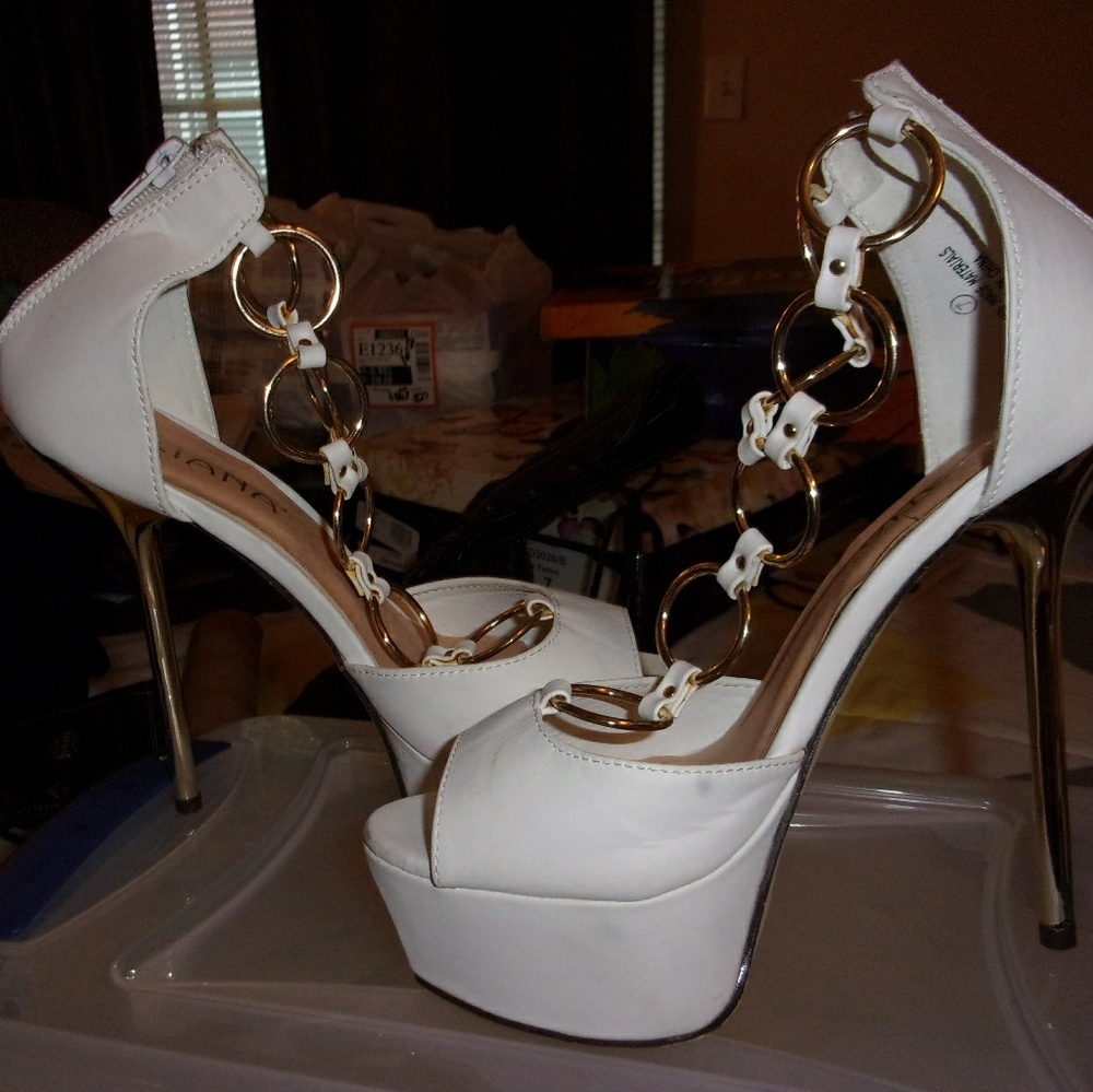 ladies shoes