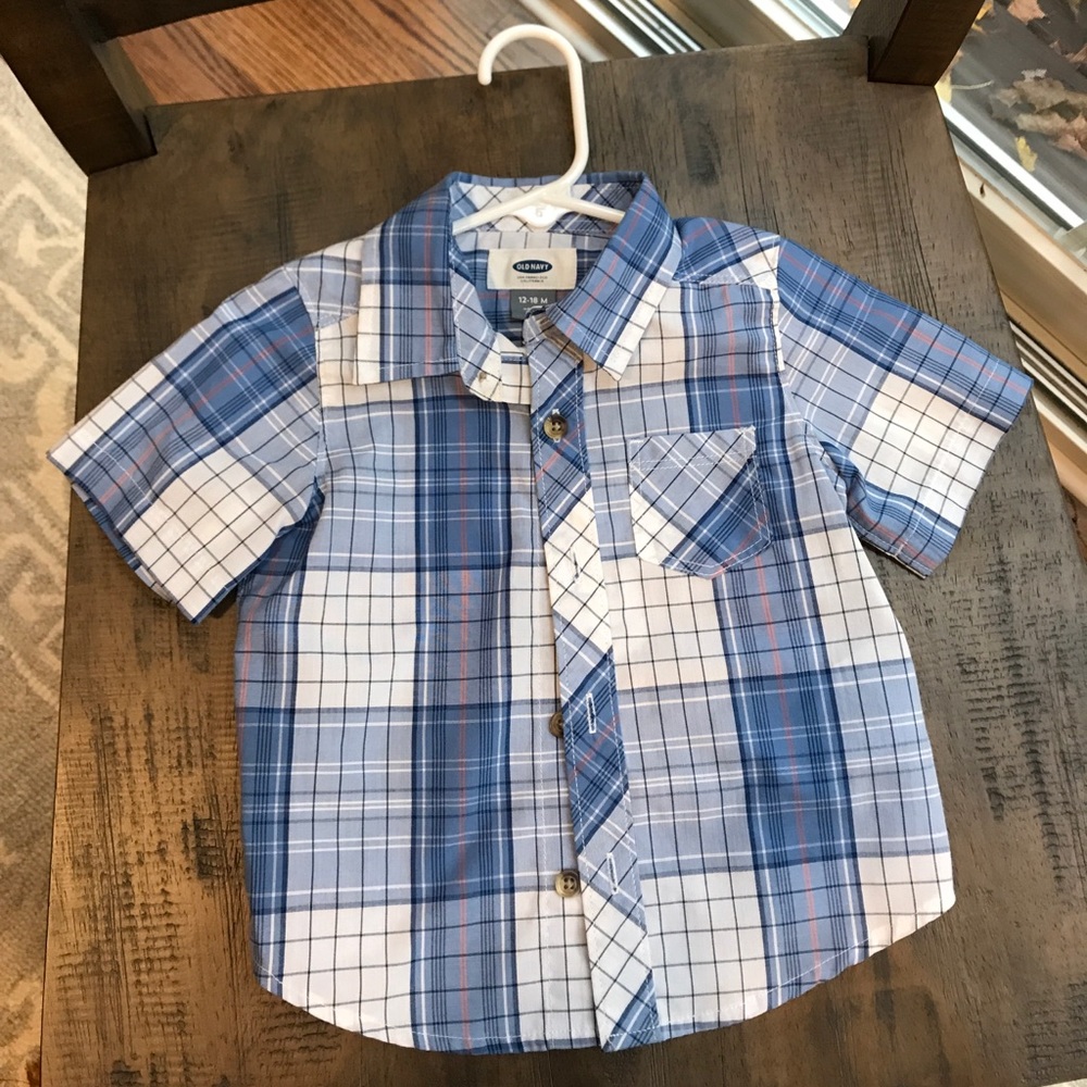 Infant boys button up short sleeve shirt